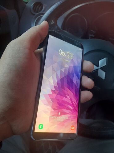 Samsung Galaxy J6 2018, Б/у, 32 ГБ