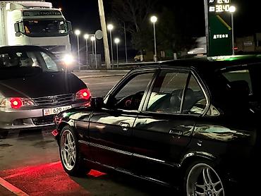 BMW 5 series: 1994 г., 3 л, Механика, Седан
