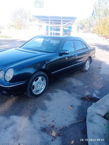 2 doma: Mercedes-Benz 320: 2000 г., 3.2 л, Автомат, Бензин