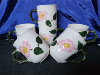 Kuhinjski setovi: Solje vintaz Villeroy - Boch Nemacka,Wild Rose. Solje vintaz,nemacke na lalafo.rs — 6 Kuhinjski setovi: Solje vintaz Villeroy - Boch Nemacka,Wild Rose. Solje vintaz,nemacke — 6