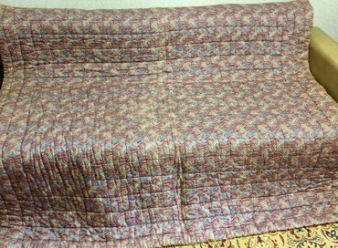 подушки и одеяла: Продаю : Новое ватное стеганое 2-хспальное сатиновое одеяло