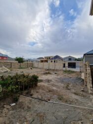 Torpaq sahələrinin satışı: 4 sot, Mülkiyyətçi, Bələdiyyə — 10