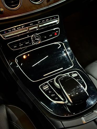 Mercedes-Benz: Mercedes-Benz E-Class: 2019 г., 2 л, Автомат, Бензин, Седан — 7