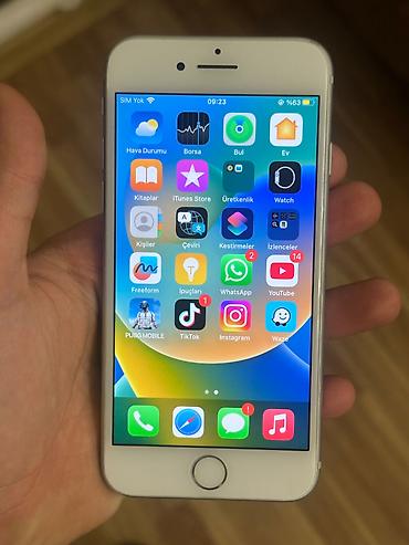 Apple iPhone: IPhone 8, 64 GB, Gümüşü, Barmaq izi — 7