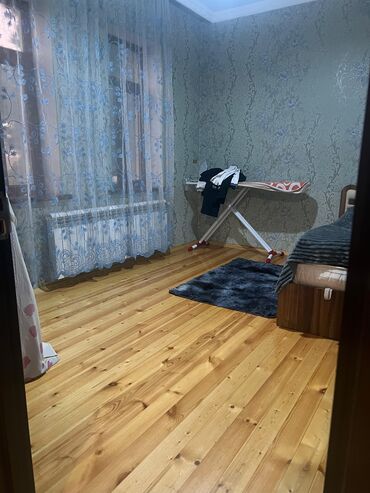 Həyət evləri və villaların satışı: Xırdalan dairəsi çox gözəl yerde yerlesir 2evdi küçələri ayridi 2ailə — 27