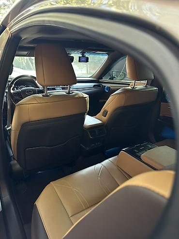 Lexus: Lexus ES: 2019 г., 2.5 л, Вариатор, Гибрид, Седан — 9