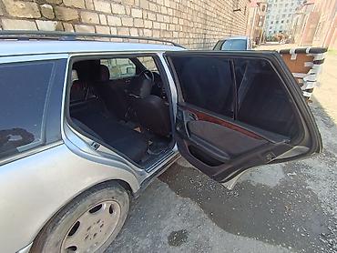 w210 oturacaqlar: Mercedes-Benz E-sinfi W210 (universala bənzər kuzov), benzin — 9