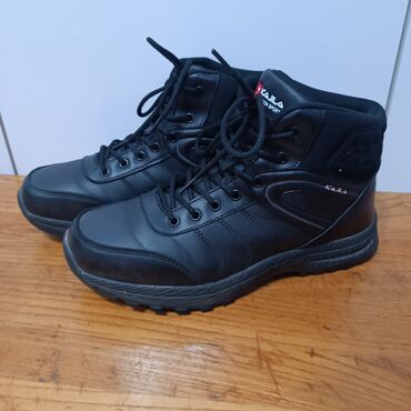 Ботинки: Мужские ботинки, 41, Kajila, Б/у, цвет - Черный, Самовывоз — 1