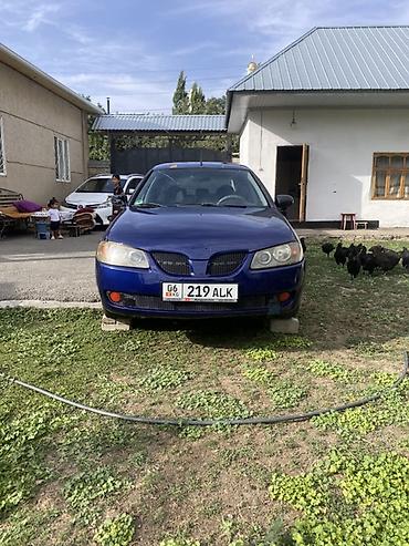 салон для машины: Nissan Almera: 2003 г., 1.5 л, Механика, Бензин, Хэтчбэк — 6