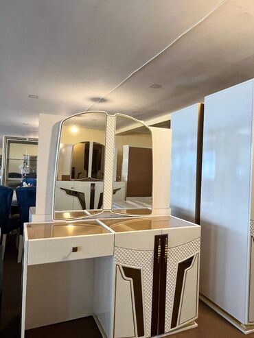 Qonaq otağı dəstləri: Yeni, Kreslolar, Divan, Dolab, Azərbaycan -da lalafo.az — 9 Qonaq otağı dəstləri: Yeni, Kreslolar, Divan, Dolab, Azərbaycan — 9