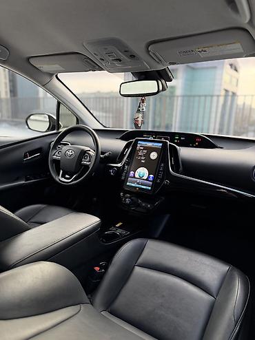 Toyota: Toyota Prius: 2019 г., 1.8 л, Автомат, Гибрид, Хэтчбэк — 5