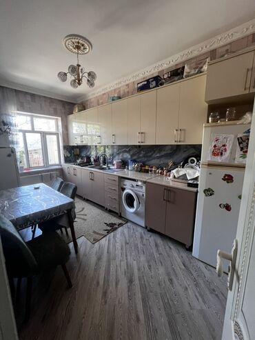 Həyət evləri və villaların satışı: 6 otaqlı, 180 kv. m, Kredit yoxdur, Orta təmir — 6