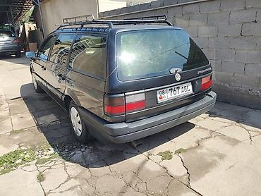 e6 3: Volkswagen Passat Variant: 1993 г., 1.8 л, Механика, Бензин, Универсал — 4