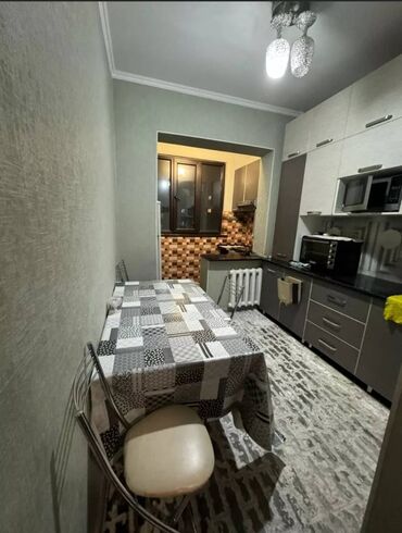 Продажа квартир: 3 комнаты, 70 м², 106 серия, 6 этаж, Косметический ремонт