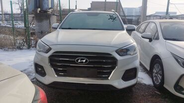 Hyundai: Hyundai ix35: 2018 г., 2 л, Автомат, Бензин, Кроссовер