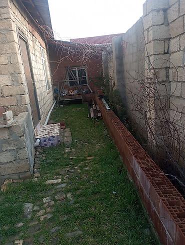 Həyət evləri və villaların satışı: 2 otaqlı, 2 kv. m, Orta təmir — 1