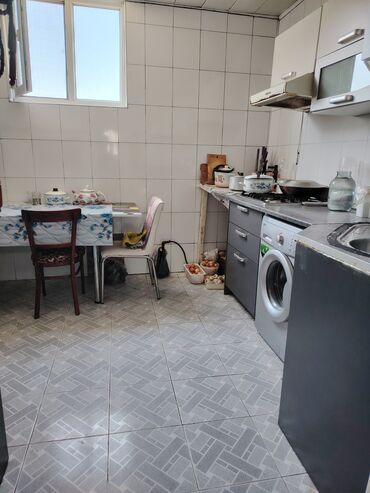 Həyət evləri və villaların satışı: Satılır: həyətli ev sahəsi və tikililər - Giriş: geniş metal darvaza — 13