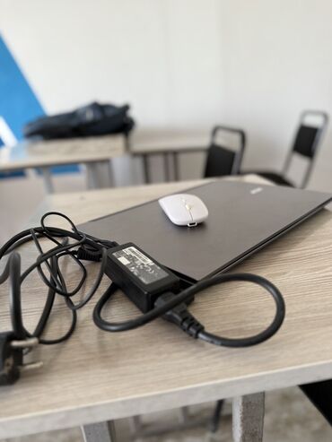 системы охлаждения bergquist: Ноутбук, Acer, 16 ГБ ОЭТ, Intel Core i5, 15.6 ", Жумуш, окуу үчүн