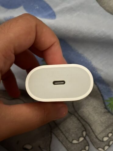 Беспроводное зарядное устройство Apple, 20 Вт