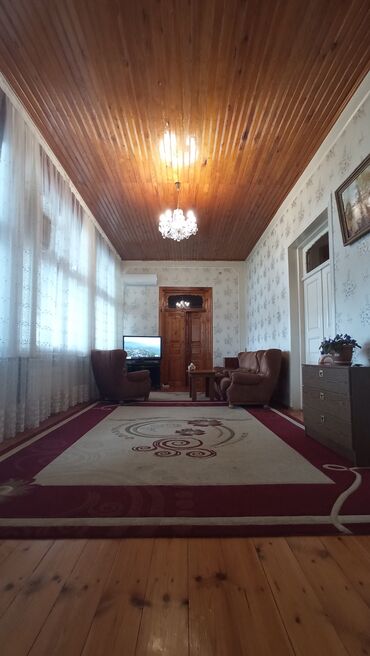 Həyət evləri və villaların satışı: 7 otaqlı, 250 kv. m, Orta təmir — 13