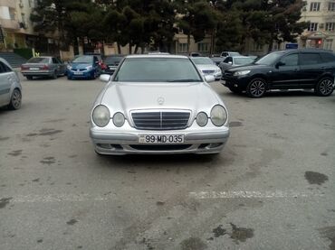 mercedes 208 d: Mercedes-Benz 220: 2.2 l | 2000 il Sedan