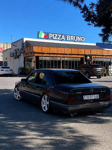 Mercedes-Benz: Salam maşın ideal maşındı özüne ideal W124 isdiyen elaqe saxlıya — 3