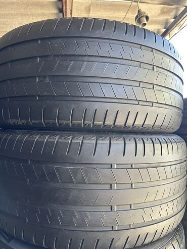 Шины: Шины 275 / 40 / R 20, Лето, Б/у, Пара, Легковые, Япония, Bridgestone