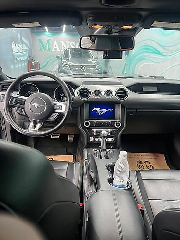 кабриолет: Ford Mustang: 2017 г., Кабриолет — 8