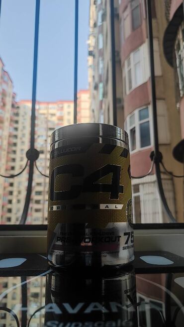 Əlcəklər: C4 - 75 porsiya Amerikadan alınıb 70€-a yəni 126manata Təsvir