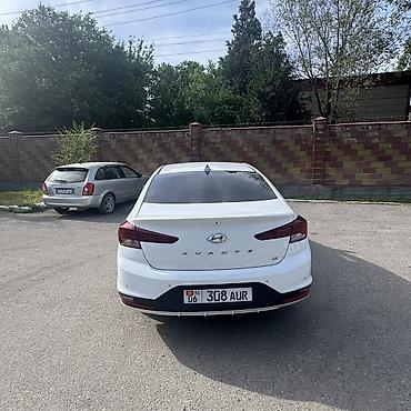 Hyundai: Hyundai Avante: 2019 г., 1.6 л, Автомат, Бензин — 10