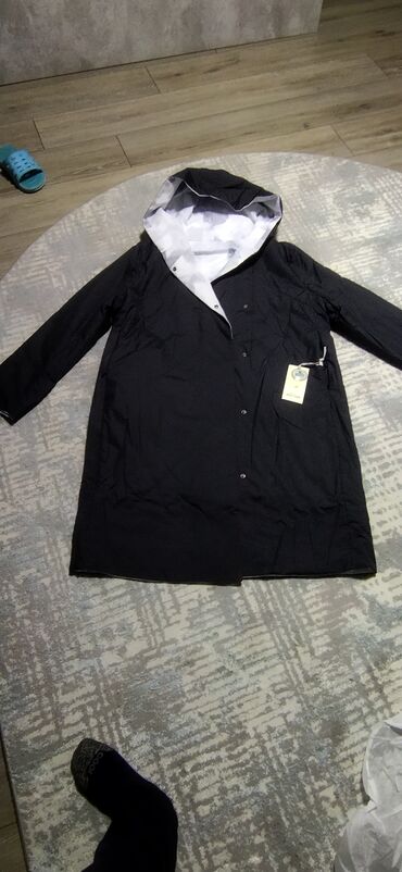 Плащи: Двухсторонний плащ от "Button", цена окончательная at lalafo.kg — 2 Плащи: Двухсторонний плащ от "Button", цена окончательная — 2