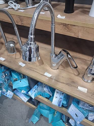 Mətbəx üçün çevik çıxışlı qarışdırıcı kran - Material: parlaq xrom