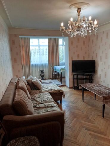 Uzunmüddətli kirayə mənzillər: Təcili. Yasamal rayonu Ələsgər Ələkbərov küçəsində 225 saylı — 7