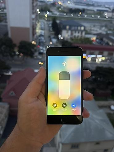 ikinci el iphone 8: IPhone 8, 64 GB, Qara, Barmaq izi, Simsiz şarj, Sənədlərlə — 2