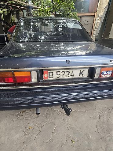 mazda 626 2002: Mazda 929: 1989 г., Механика, Бензин, Седан — 4