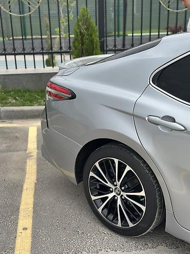 Toyota: Toyota Camry: 2019 г., 2.5 л, Автомат, Бензин, Седан — 6