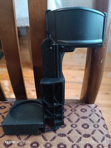 Avtomobil salonu üçün digər detallar: Mercedes-Benz w203, 2004 il — 2