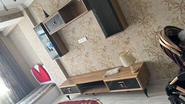 купить дом в хырдалане: Aff parktda yerlewir 30kvadratdi zal studiyadir xanimlara verilir