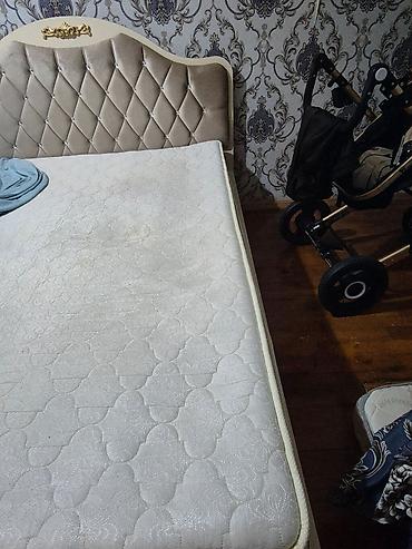 matras taxt ucun: İşlənmiş, İkinəfərlik çarpayı, Bazalı, Matras ilə, Siyirməsiz, Azərbaycan — 2