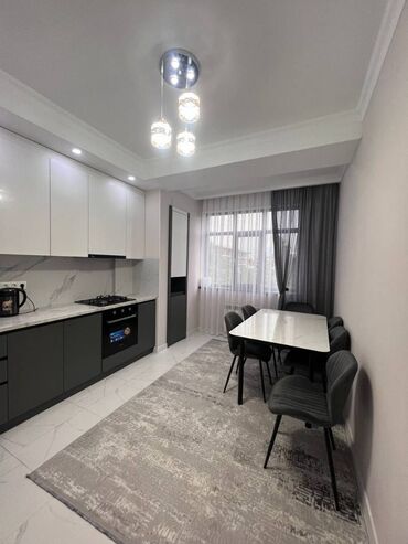 3 ком квартира бишкек: 3 комнаты, 100 м², Элитка, 4 этаж, Евроремонт