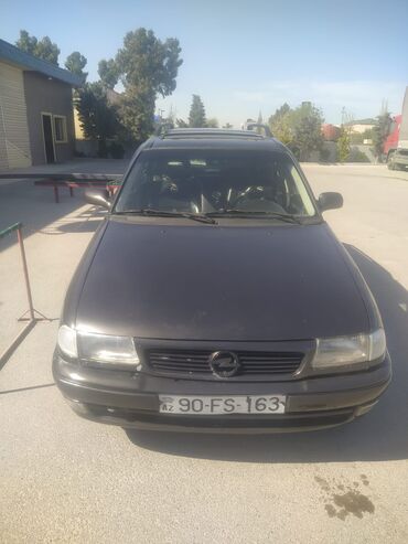 opel vektra a: Opel Astra: 2 l | 1996 il | 3500000 km Hetçbek