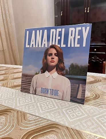 gence pubg: Məhsul: Lana Del Rey – “Born To Die” (vinil) Məhsul hal-hazırda — 1