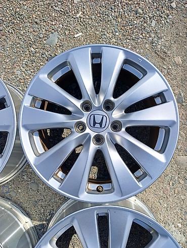 шутоко набор: Литые Диски R 17 Honda, Комплект, отверстий - 5, Б/у — 5