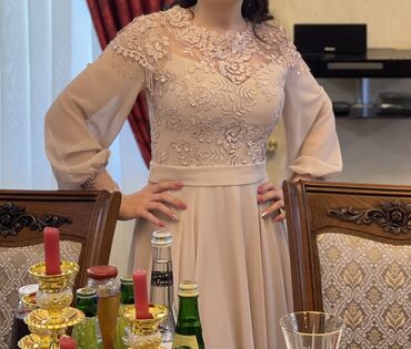 vintazhnye platya: Вечернее платье, Макси, M (EU 38)