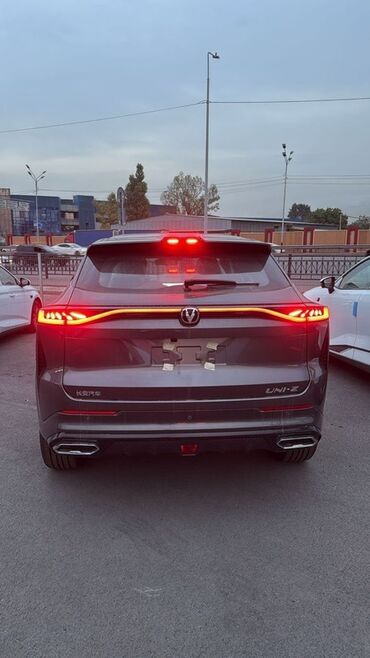 Changan: Changan : 2024 г., 1.5 л, Автомат, Бензин, Кроссовер