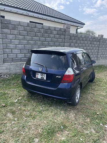 Продажа авто: Honda Fit: 2003 г., 1.5 л, Автомат, Бензин, Хэтчбэк — 2