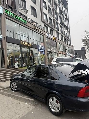 стёк: Opel Vectra: 2001 г., 1.6 л, Механика, Бензин, Седан — 5