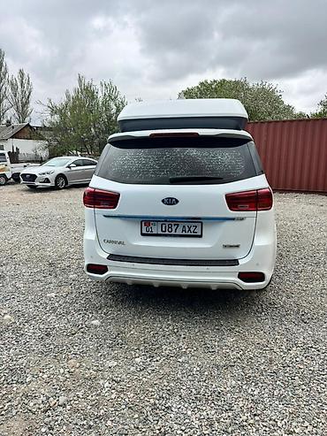 Kia: Kia Carnival: 2019 г., Минивэн — 2
