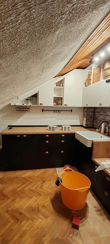 Kuhinjski nameštaj: Kuhinje po meri    Veliki izbor boja    Dimenzije po dogovoru   — 2