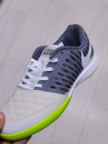 Кроссовки Nike Lunar Gato II (Lunar Gato) для мини‑футбола/футзала. -